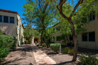 Don Martin Apartments in Tucson, AZ - Building Photo - Building Photo