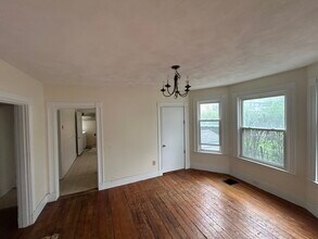 27R Albion St, Unit 1 in Somerville, MA - Building Photo - Building Photo