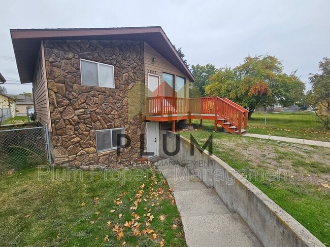 1909 S 14th St W in Missoula, MT - Building Photo - Building Photo