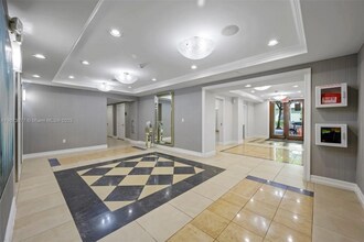 1900 Van Buren St in Hollywood, FL - Building Photo - Building Photo
