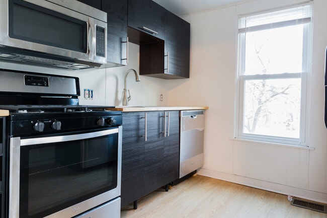 property at 321 Seward St