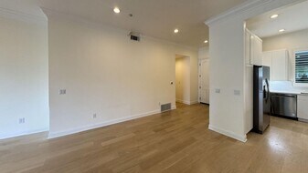 16000 Sunset Blvd in Los Angeles, CA - Building Photo