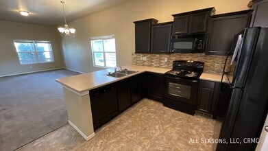 1752 Derbyshire St in Colorado Springs, CO - Building Photo - Building Photo