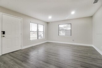 6808 Ravenna Ave in Orlando, FL - Building Photo - Building Photo
