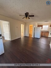 220 Dogwood Pointe Dr in McMinnville, TN - Building Photo - Building Photo