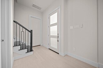 4525 Davenport St in Houston, TX - Building Photo - Building Photo