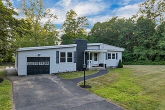 1 Mockingbird Hill Rd in Windham, NH - Building Photo - Building Photo