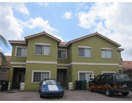 10910 SW 181st Terrace in Palmetto Bay, FL - Building Photo