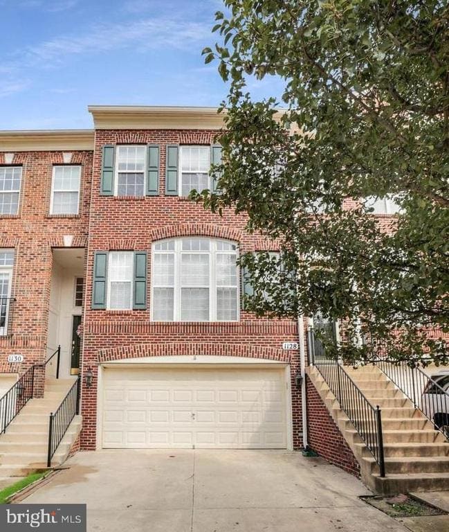 property at 1128 Keokuk Terrace NE