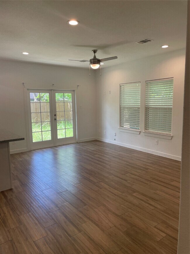 5314 Longmeadow St in Houston, TX - Foto de edificio - Building Photo
