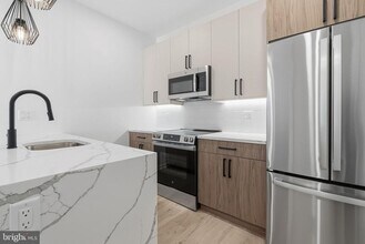 1232 Chancellor St in Philadelphia, PA - Foto de edificio - Building Photo