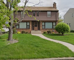 4422 W 36th St in St. Louis Park, MN - Building Photo