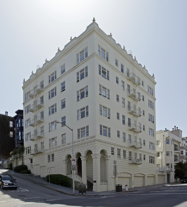 1299 Lombard St in San Francisco, CA - Building Photo