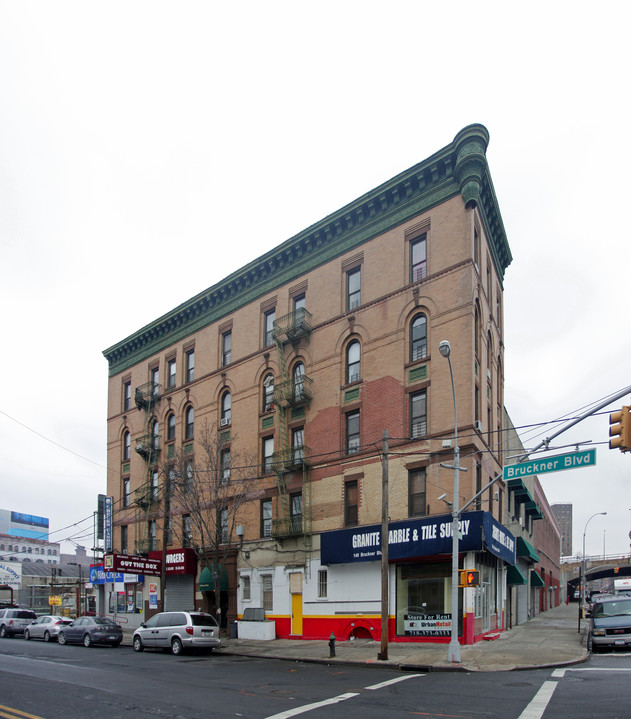 144 Bruckner Boulevard in Bronx, NY - Building Photo