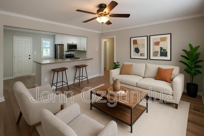 property at 813 S Blount St