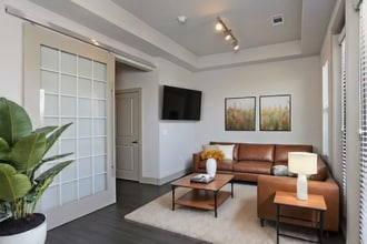 Civic at Frisco Square Apartments in Frisco, TX - Foto de edificio - Building Photo