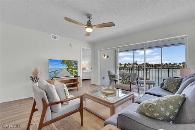 10682 Gulf Shore Dr