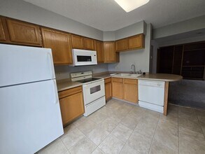 2521 S 40th St in Grand Forks, ND - Building Photo - Building Photo