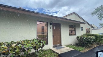 11411 SW 109th Rd in Miami, FL - Building Photo