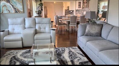 519 Shire Ct in Eugene, OR - Building Photo - Building Photo