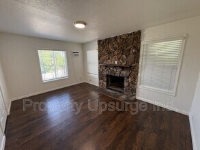 104 E 6th St in Antioch, CA - Building Photo - Building Photo