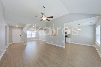108 Western Red Cedar Dr in Springfield, GA - Foto de edificio - Building Photo