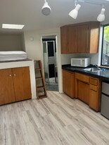2091 Sierra Way in San Luis Obispo, CA - Building Photo