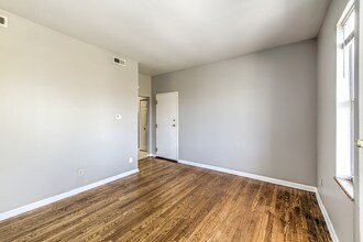 1642 S 39th St-Unit -2N in St. Louis, MO - Foto de edificio - Building Photo