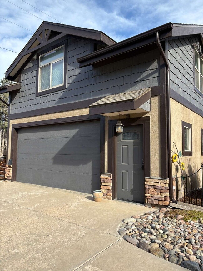 property at 12 W Monroe St