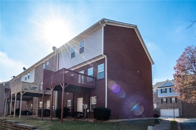 3441 Lockmed Dr NW in Peachtree Corners, GA - Building Photo - Building Photo