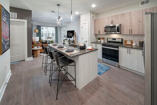 Vinty in Elizabeth, NJ - Building Photo