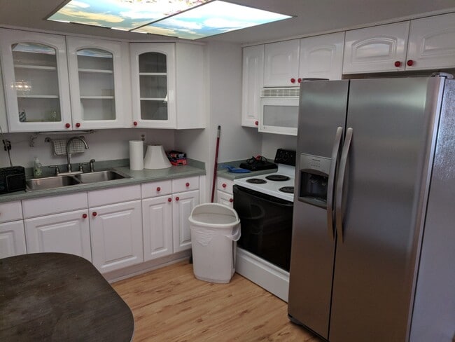 property at 34 E Azalea Cir