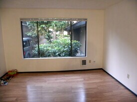 20329 14th Avenue Northeast, Unit Apartment 3 in Shoreline, WA - Building Photo