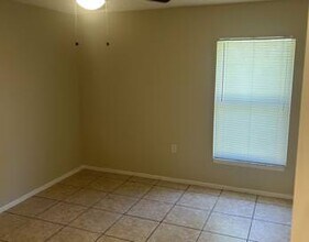 3823 Bay Club Cir in Kissimmee, FL - Building Photo - Building Photo