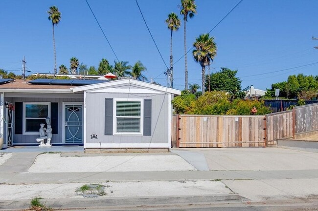 property at 1528 San Jose St