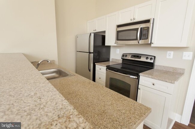 property at 312 Walnut St