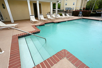 University Courtyard in Tallahassee, FL - Building Photo - Other