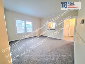 1055 Grand Ave in South San Francisco, CA - Building Photo - Building Photo