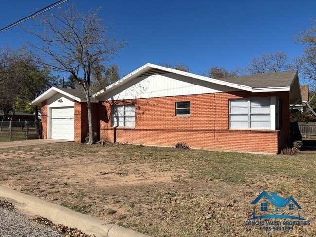 1225 Kenwood Dr in San Angelo, TX - Building Photo - Building Photo