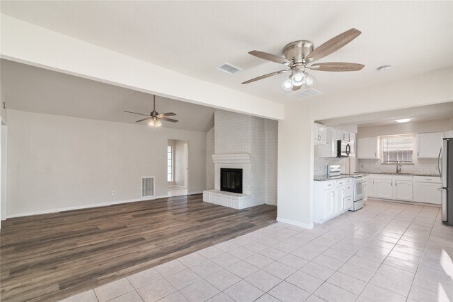 property at 22115 Fincastle Dr