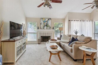 239 Plimsol Ct, Unit 239 in Slidell, LA - Foto de edificio - Building Photo