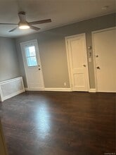 145 New Hyde Park Rd in Franklin Square, NY - Building Photo - Building Photo