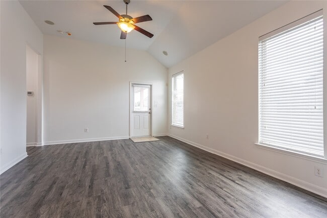 property at 3534 Goldleaf Trail Dr