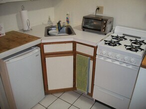 81 Saint Botolph St, Unit 504 in Boston, MA - Foto de edificio - Building Photo