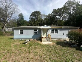 74 Chittenden Rd in Killingworth, CT - Building Photo