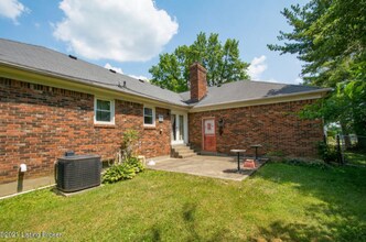 115 Emma Ct in Mount Washington, KY - Building Photo - Building Photo