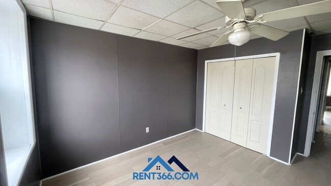 403 E Norwegian St in Pottsville, PA - Building Photo - Building Photo