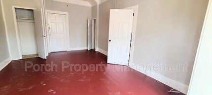 320 N Barcelona St in Pensacola, FL - Building Photo - Building Photo