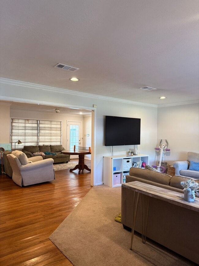 900 Winding Rd in College Station, TX - Building Photo - Building Photo