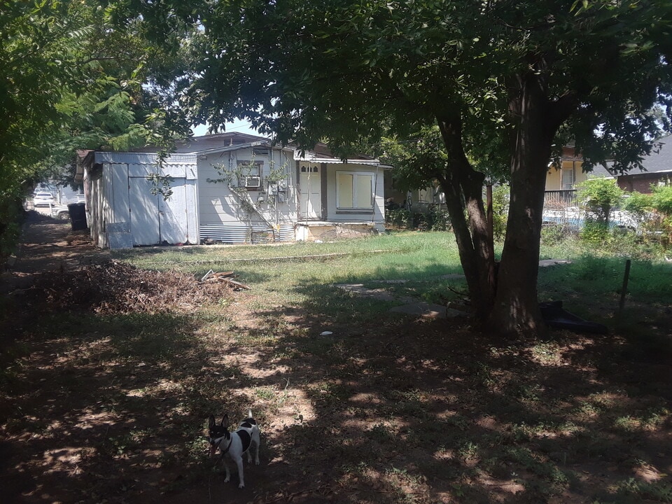 2312 Ross Ave in Fort Worth, TX - Foto de edificio